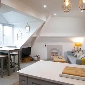 Moor View Apartment, Near Centre And Stadium Newcastle upon Tyne